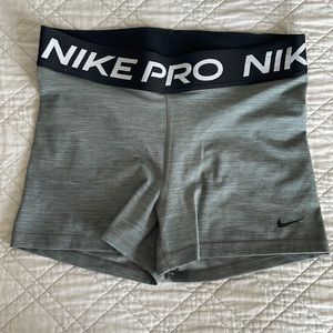 Nike Pro Gray Dri Fit short